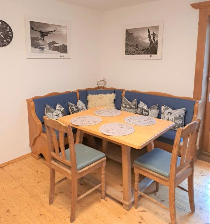 Landhaus Lindner Appartements Fuegen Luaran gambar